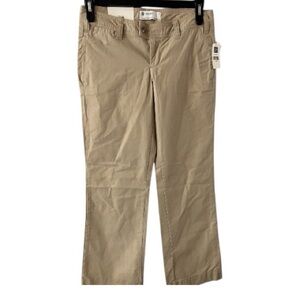 NWT GAP Favorite Khaki Trousers, Low rise, Relaxed Fit, Flare Leg, Neutral, Sz 2